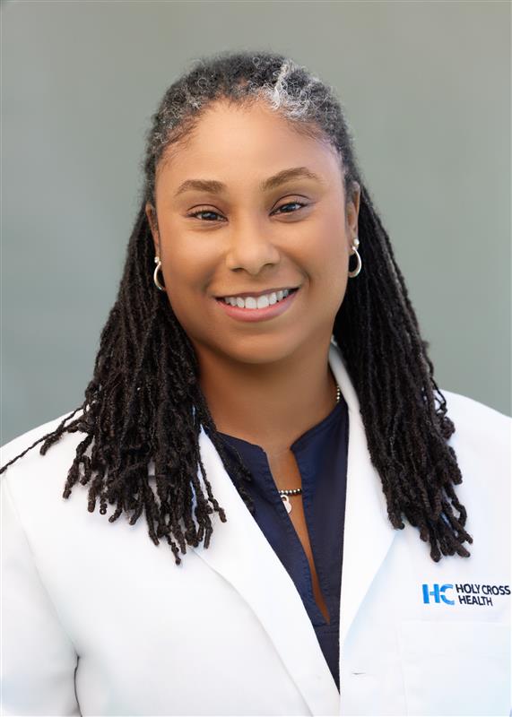 Aisha R Quarles, MD