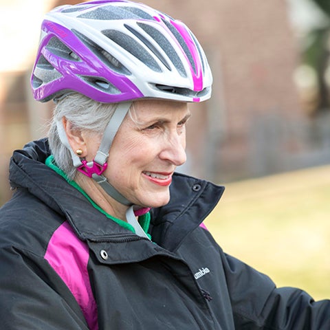 Sue Hamann | Custom Knee Replacement Surgery at Holy Cross Germantown Hospital