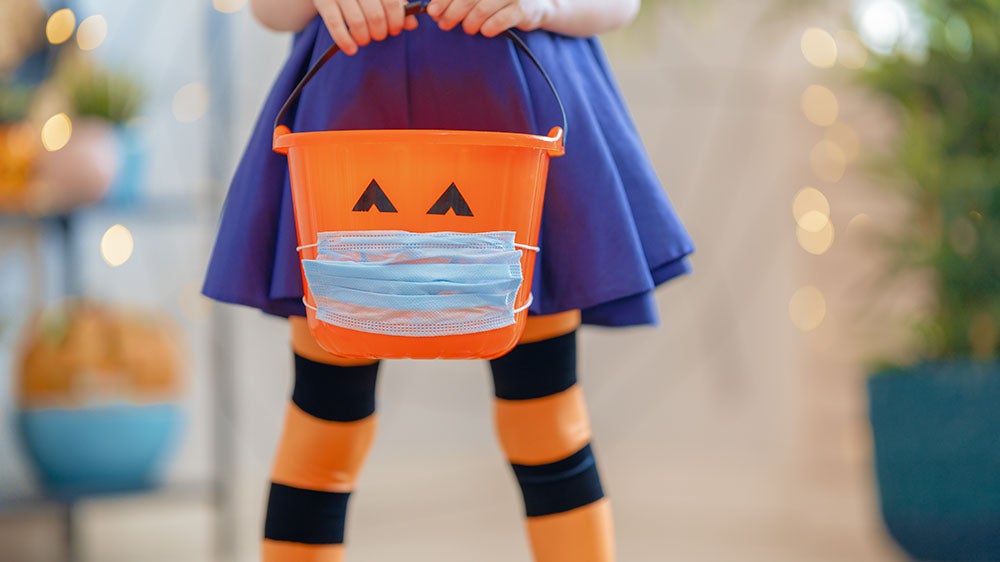 7 Alternatives to Trick-or-Treating | Holy Cross Health