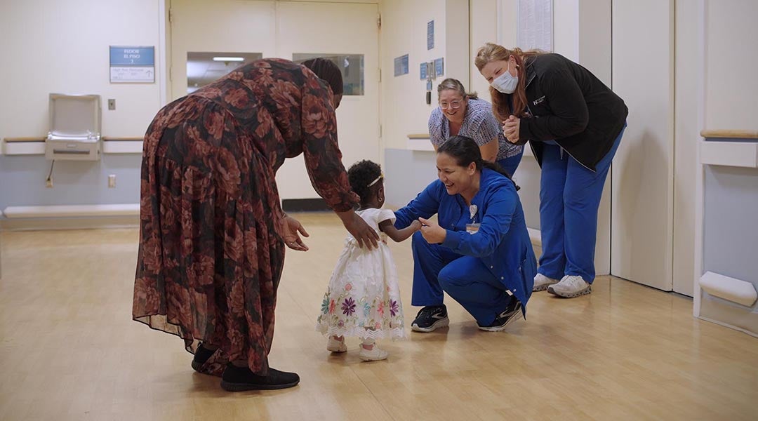 Remi visiting NICU nurses